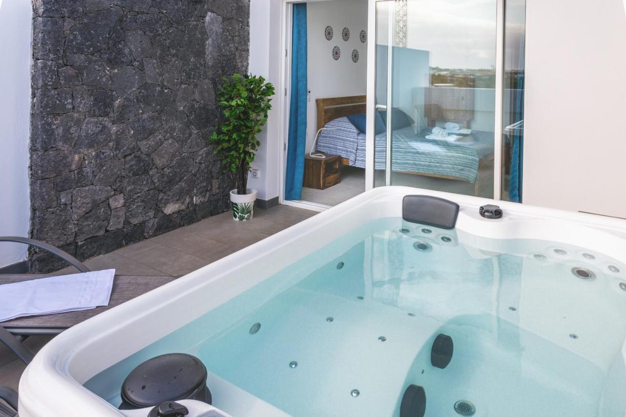 プラヤ・ブランカ Monterey House Playa Blancaヴィラ エクステリア 写真